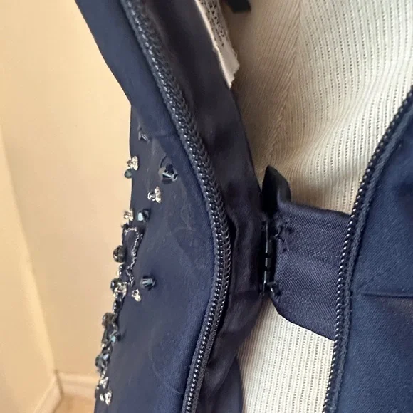 YSA MAKINO Elegant Navy Strapless Beaded Evening Gown Size 4/6 - Picture 15 of 16